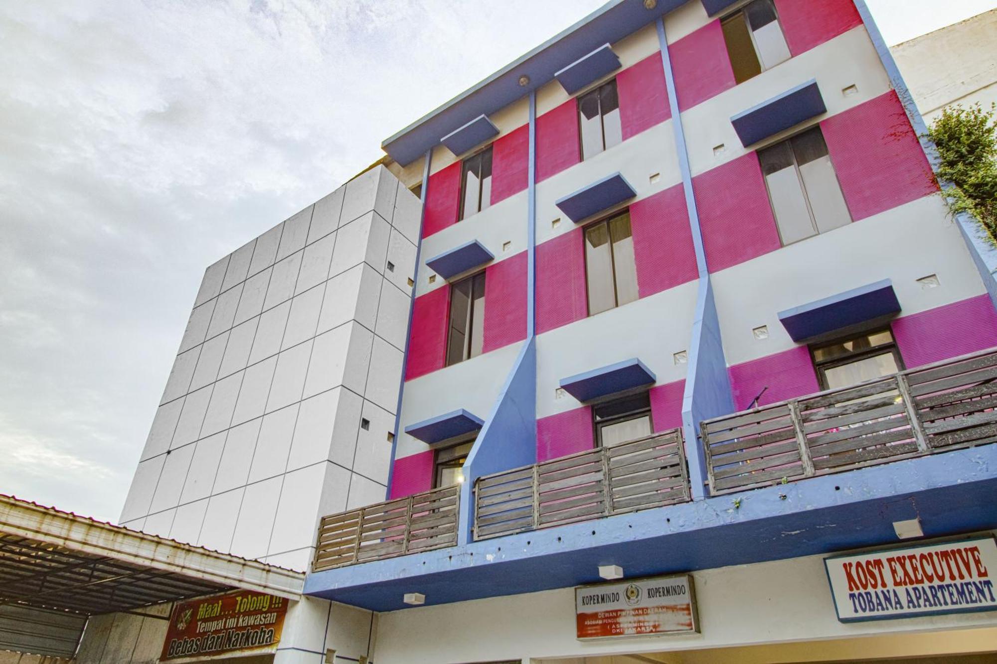 Hotel Tobana House Bintaro Yakarta Exterior foto